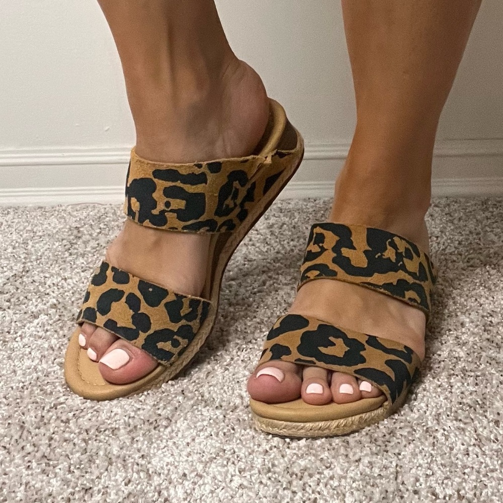 Lucky Brand Animal Print Slide Sandals